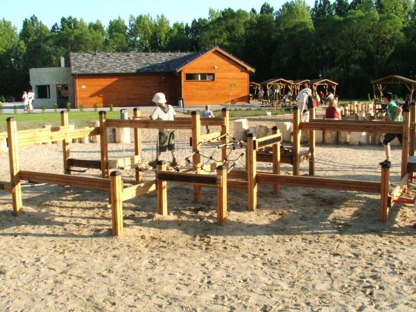 width=671
