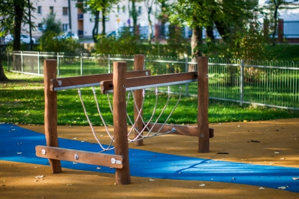  width=671